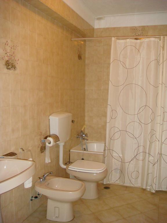 Apartamentos Sonybell Albufeira Værelse billede